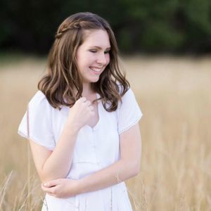 Meet your Posher, Malory